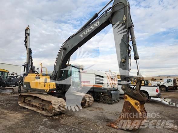 Volvo EC220DL Raupenbagger