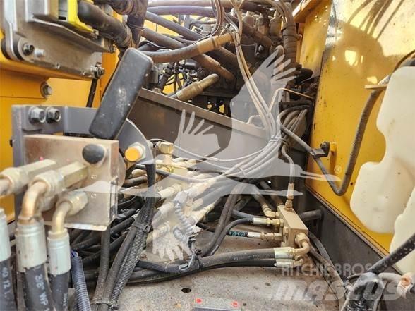 Volvo EC220DL Raupenbagger