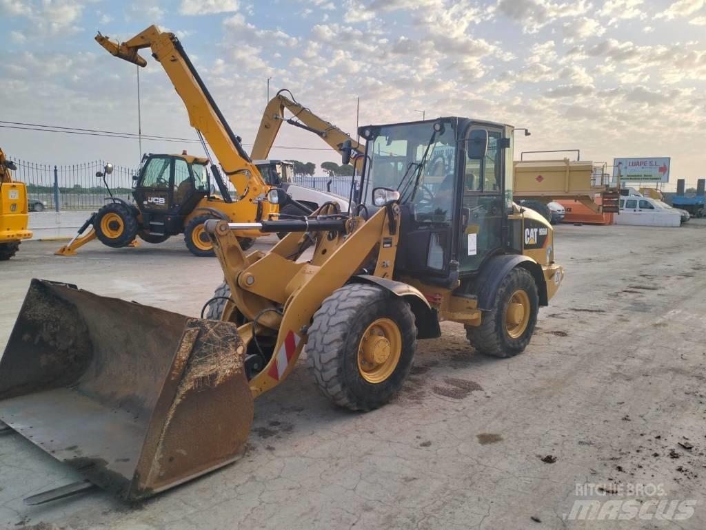 CAT 906M Radlader