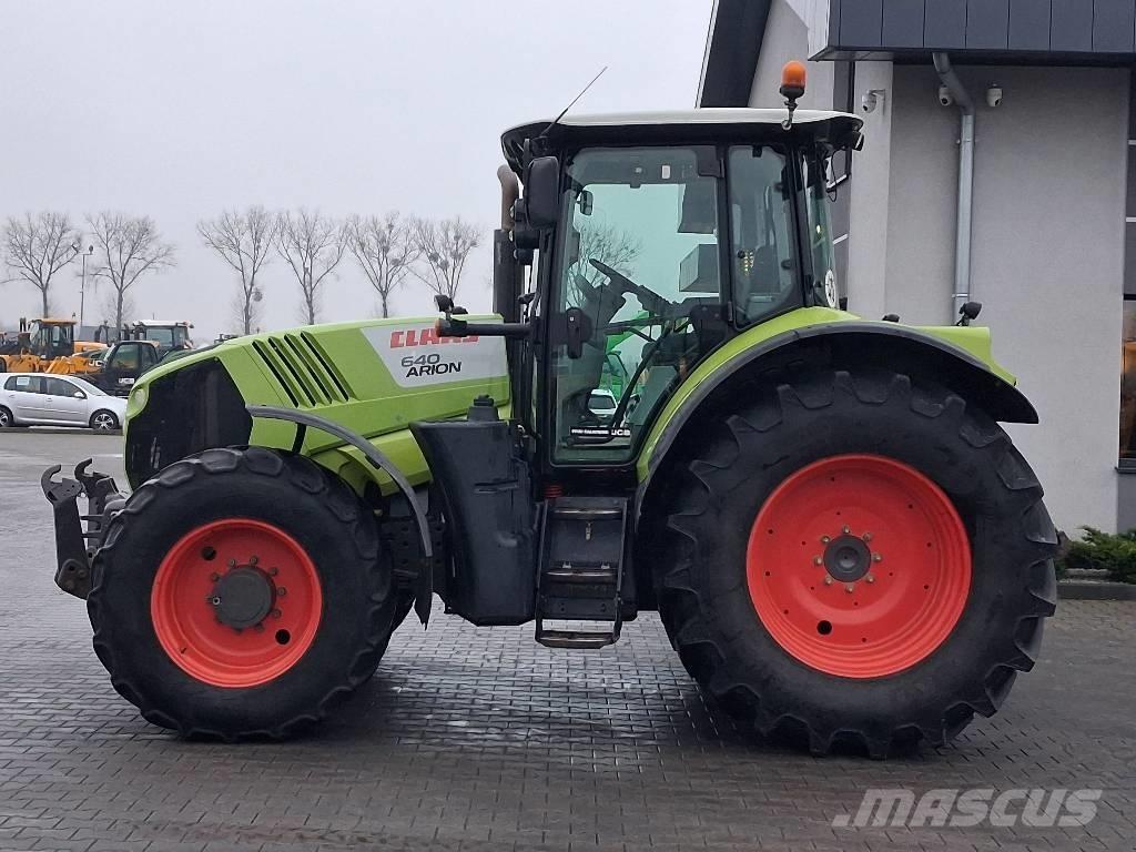 CLAAS Arion 640 Traktoren