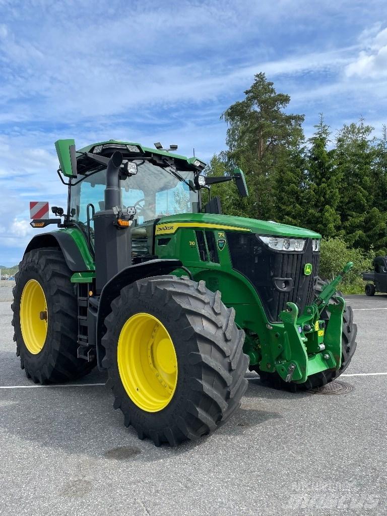 John Deere 7R 310 Traktoren