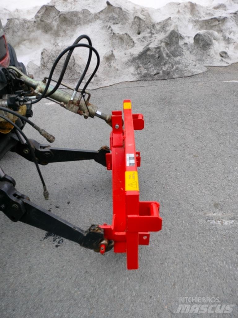 Valtra Adapteri Traktoren