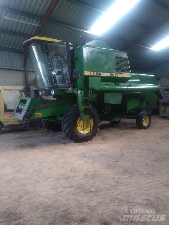 John Deere 1065 Mähdrescher