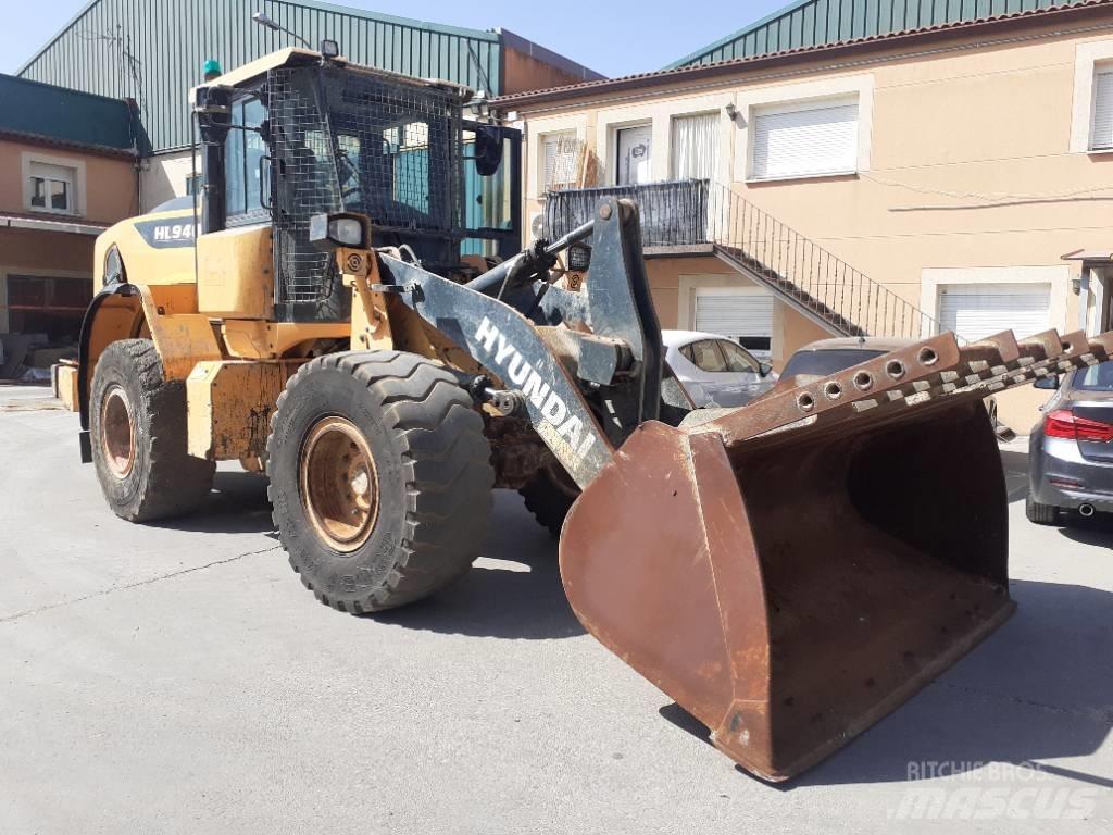 Hyundai HL 940A Radlader
