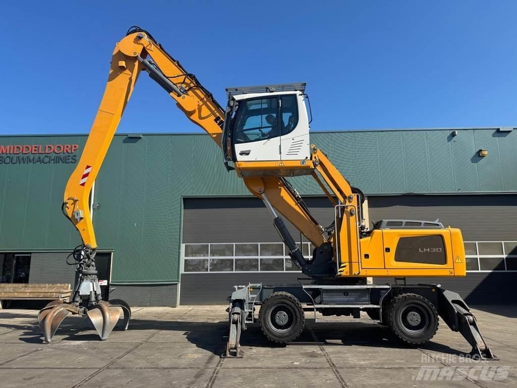Liebherr LH 30 M Materialumschlag