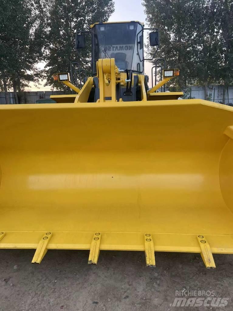 Komatsu WA 380 Radlader