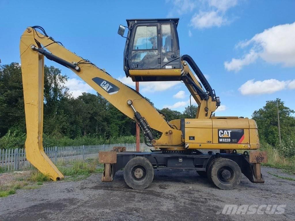 CAT M 322 D MH Materialumschlag