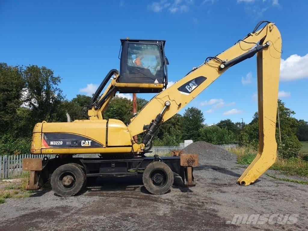 CAT M 322 D MH Materialumschlag
