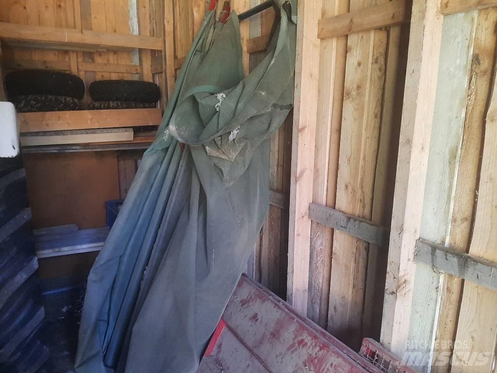 Tuhti Rehulaidat M90 Weitere Anhänger