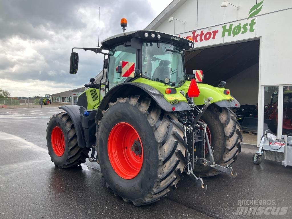 CLAAS AXION 830 CIS+ Traktoren