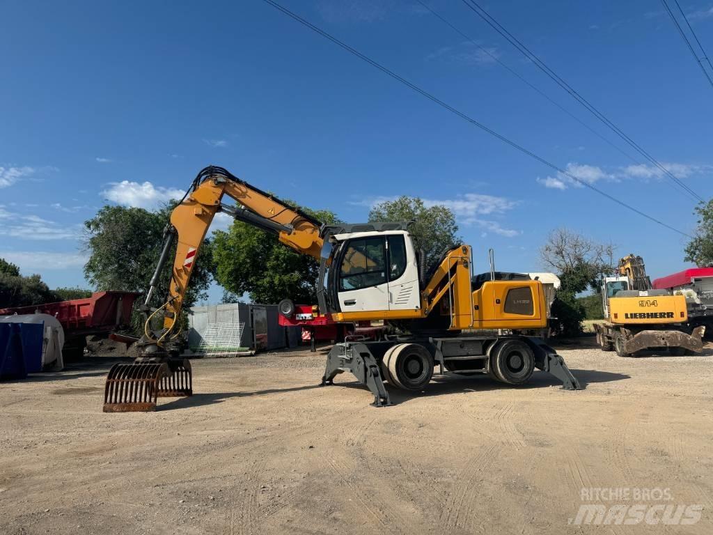 Liebherr LH 22 M Materialumschlag