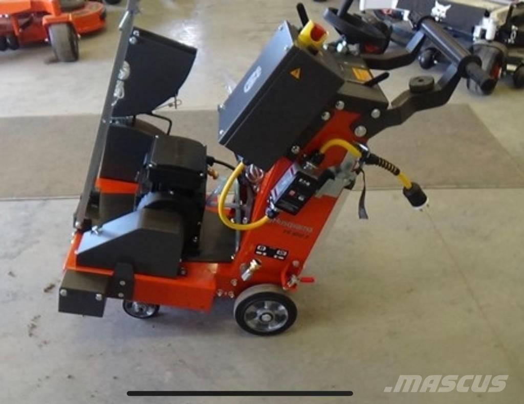 Husqvarna FS 600E Pflüge