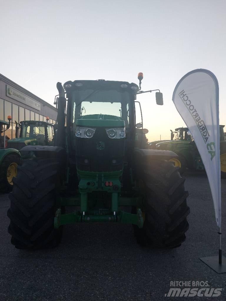 John Deere 6190 R Traktoren