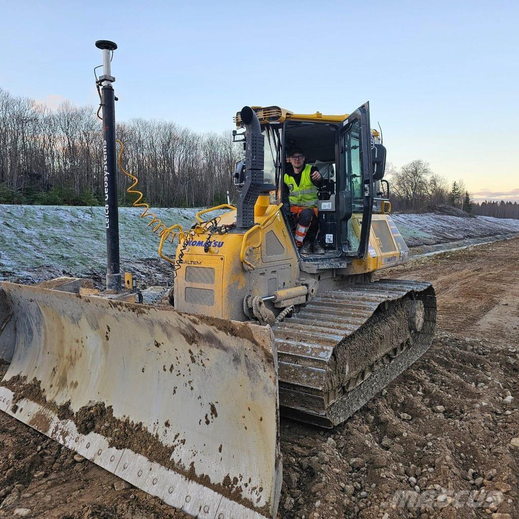 Komatsu D51 Bulldozer