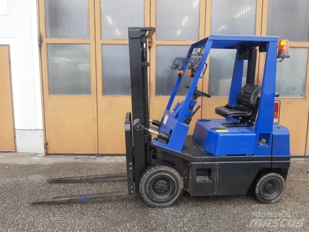 Nissan EH01A15U Sonstige Landmaschinen