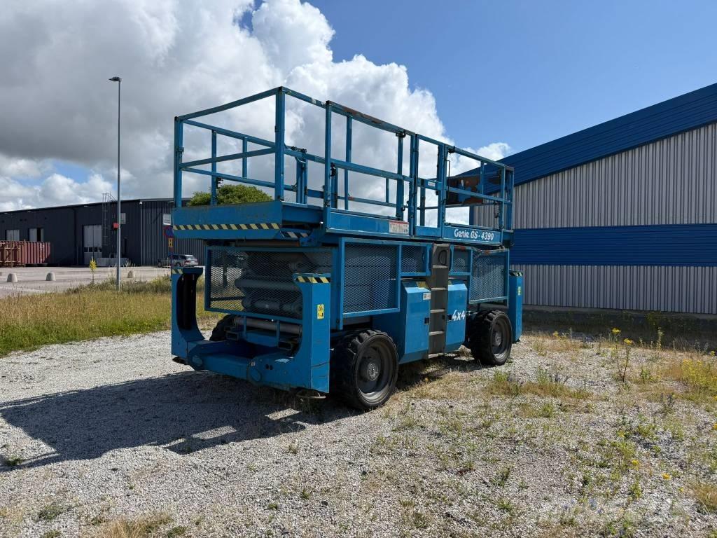 Genie GS 4390 Scheren-Arbeitsbühnen