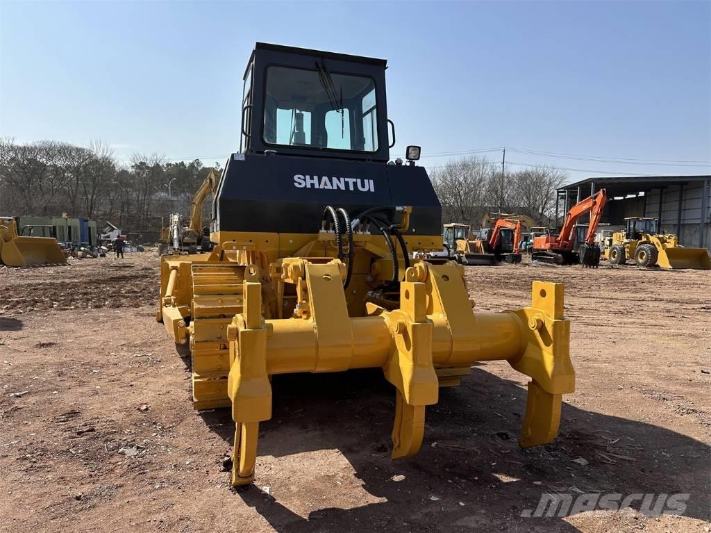 Shantui SD 22 Bulldozer