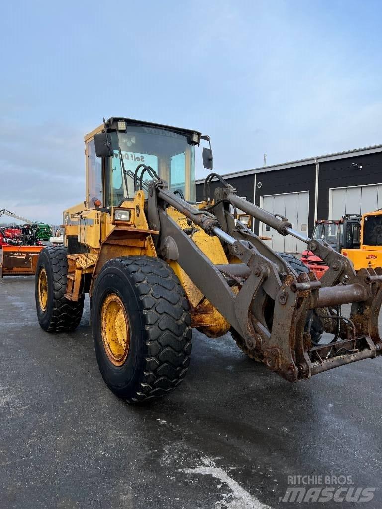 Volvo L90 B Radlader