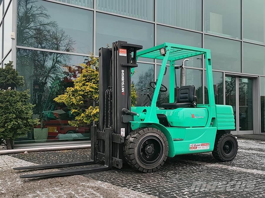 Mitsubishi DP30 Diesel heftrucks