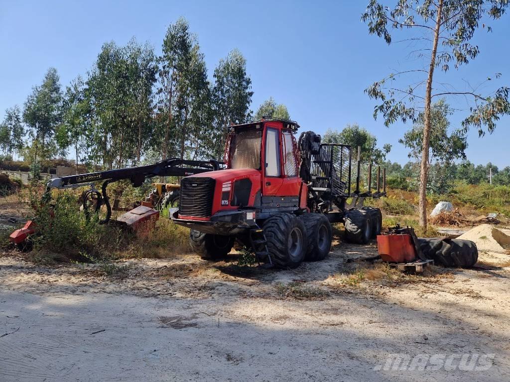 Komatsu 875 Forwarder