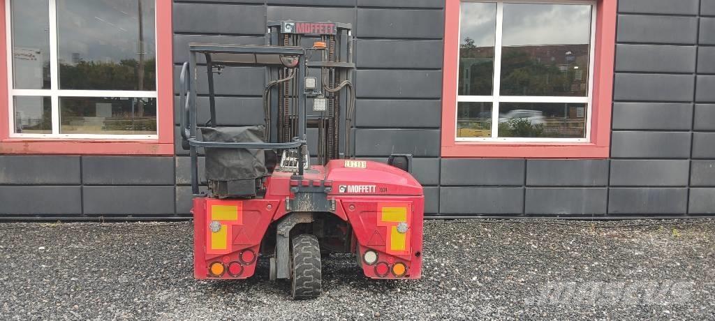 Moffett M4 25.3 Diesel heftrucks