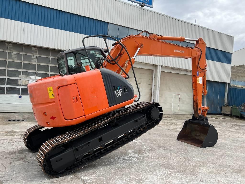 Hitachi ZX 135 US Raupenbagger