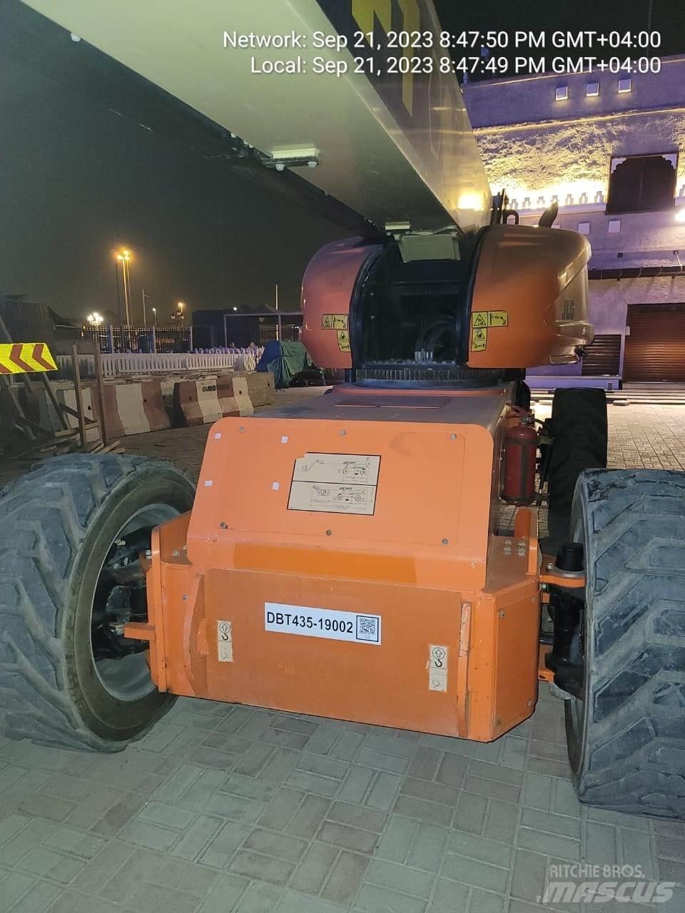 JLG 1350SJP Teleskopbühnen