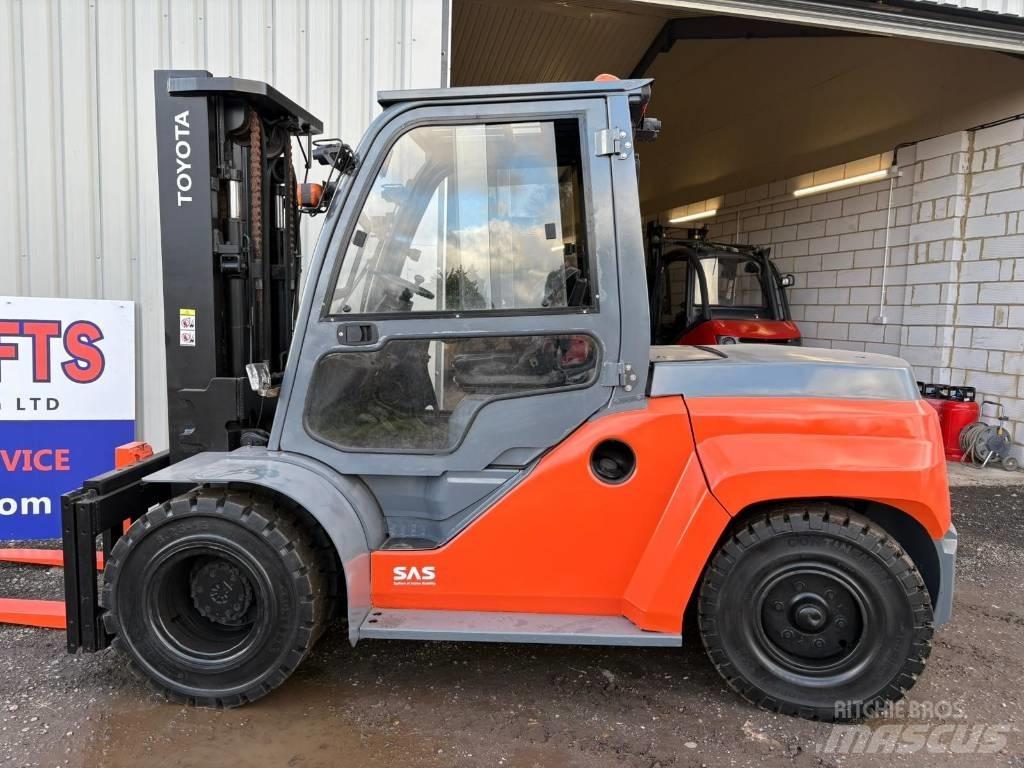 Toyota 8FDF70N Diesel heftrucks