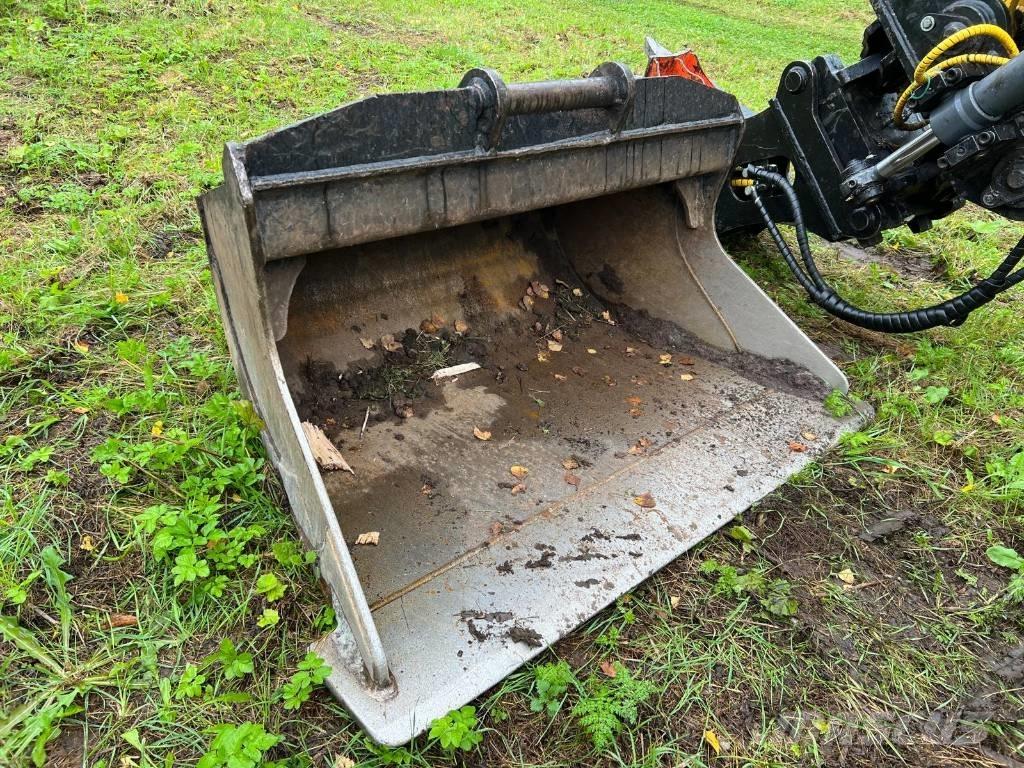 Komatsu PC138US-11 Raupenbagger