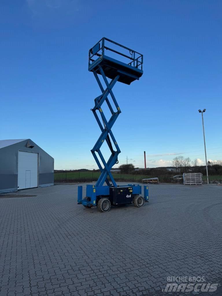 Genie GS 2669 RT Scheren-Arbeitsbühnen