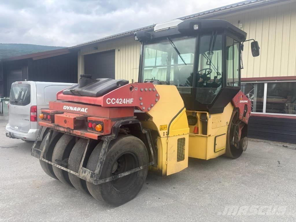 Dynapac CC 424 CHF Walzenzüge