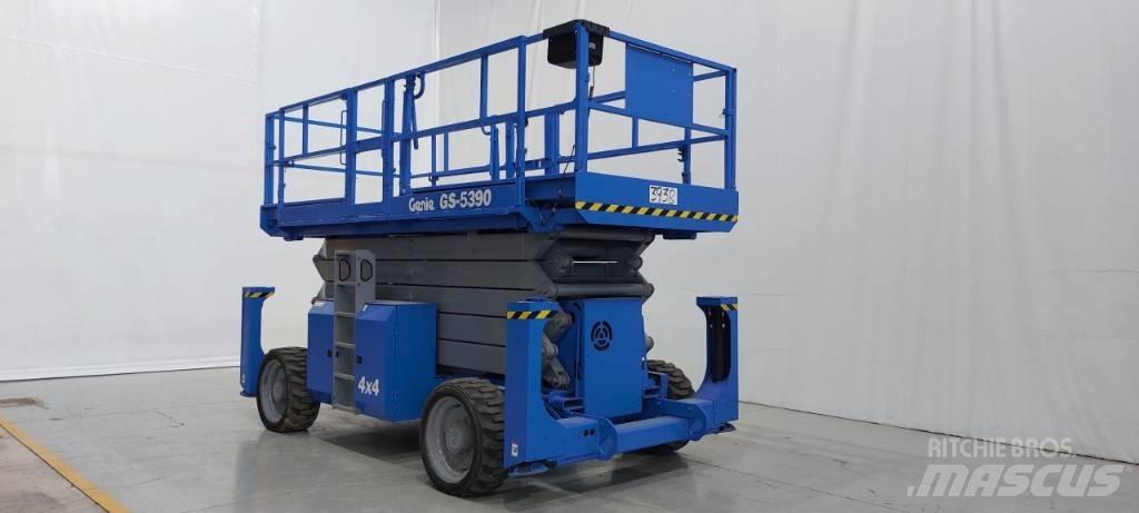 Genie GS 5390 RT Scheren-Arbeitsbühnen