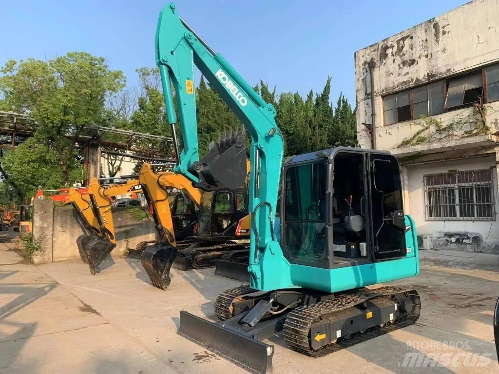 Kobelco SK80D Midibagger  7t - 12t