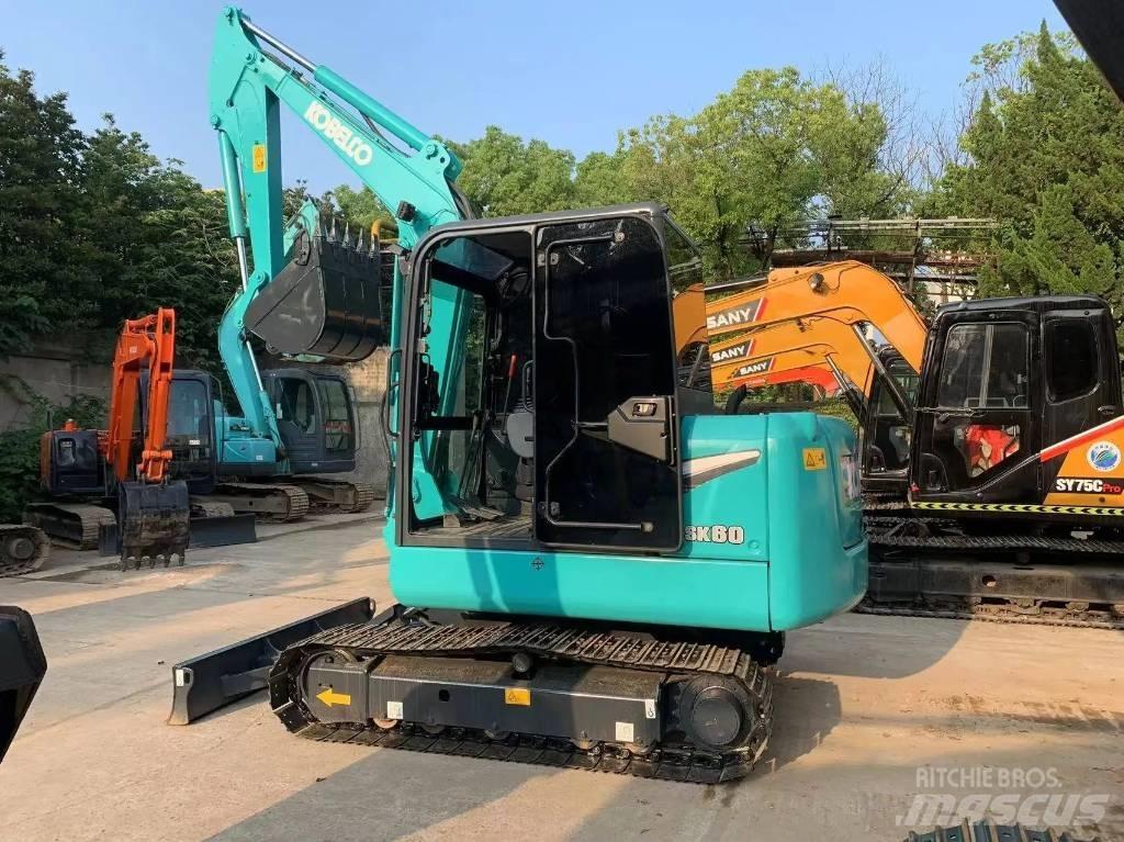 Kobelco SK80D Midibagger  7t - 12t