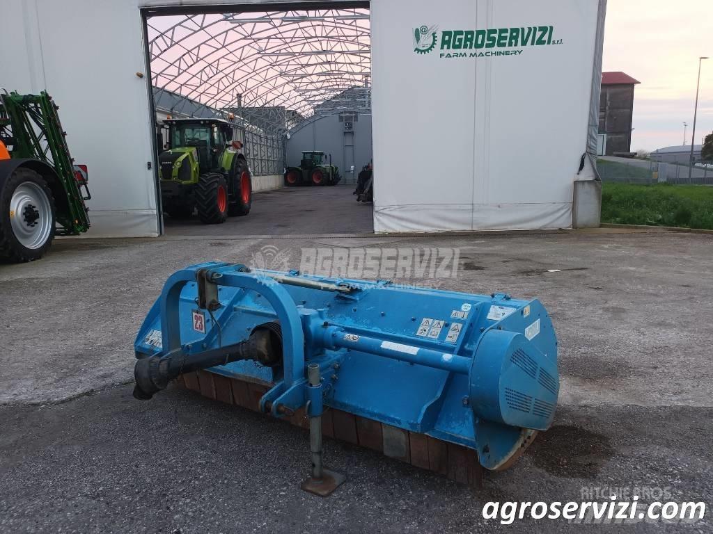 Nobili BK 230 Feldhäcksler