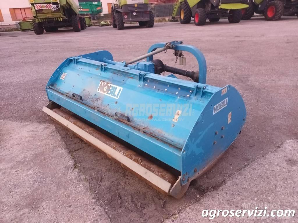 Nobili BK 230 Feldhäcksler