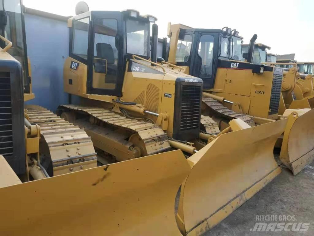 CAT D5M Bulldozer