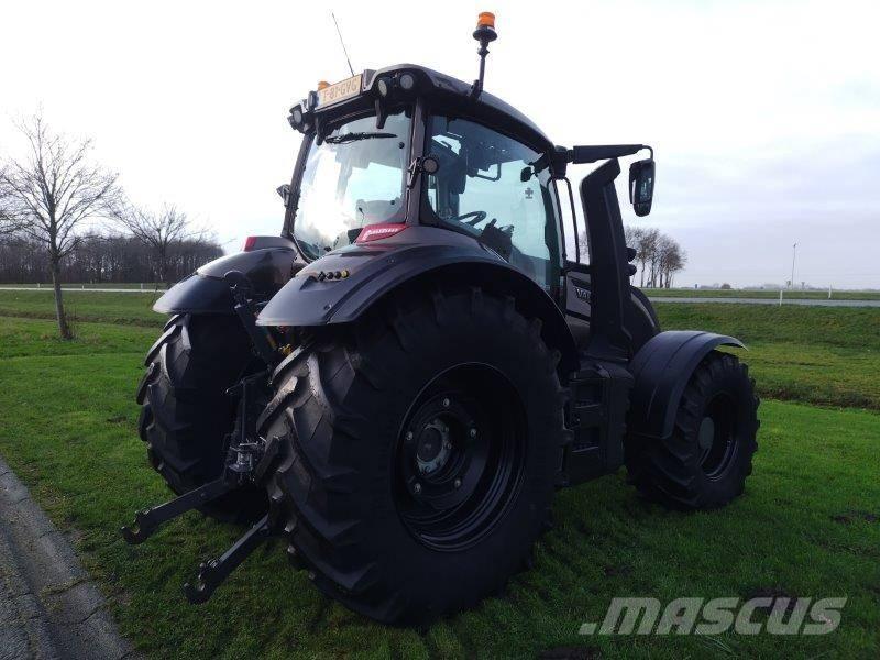 Valtra T174 D Traktoren