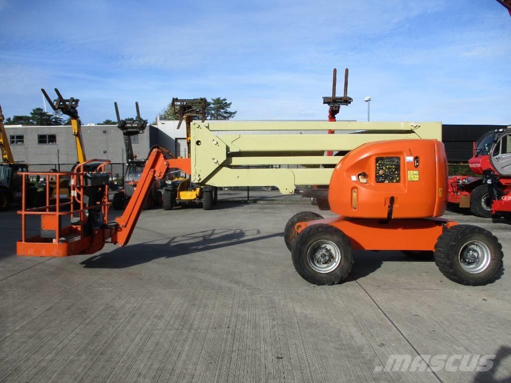JLG 450 AJ (747) Gelenkteleskoparbeitsbühnen