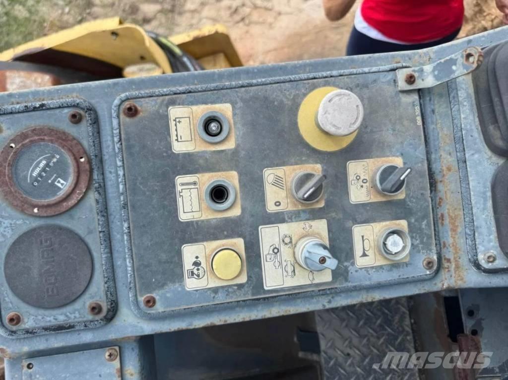 Bomag BW 211 P D-3 Walzenzüge