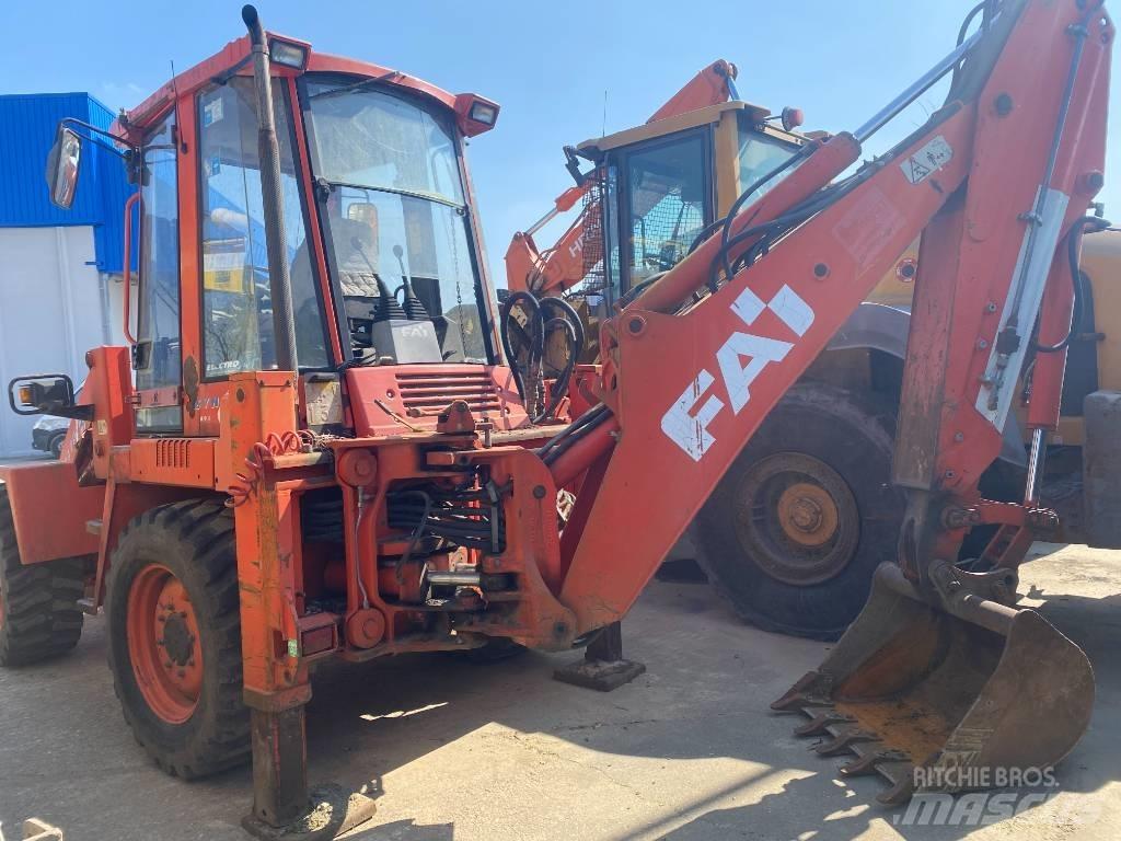 Fai KOMATSU 595s Baggerlader