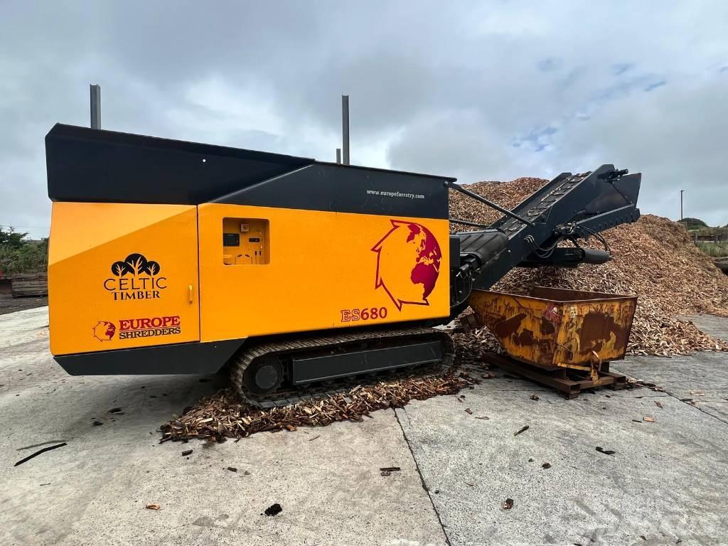 Euro Shredder ES680 Holzhäcksler