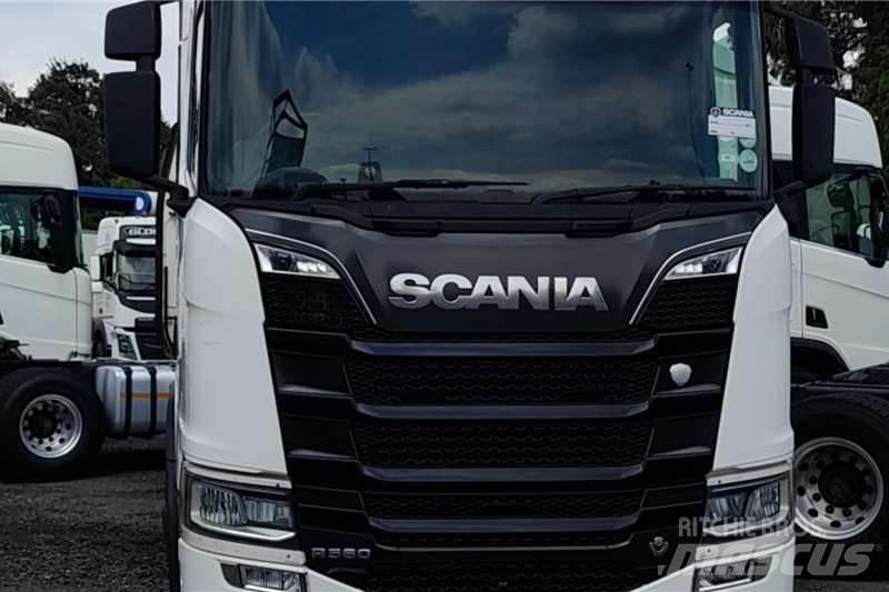 Scania R560 Andere Fahrzeuge
