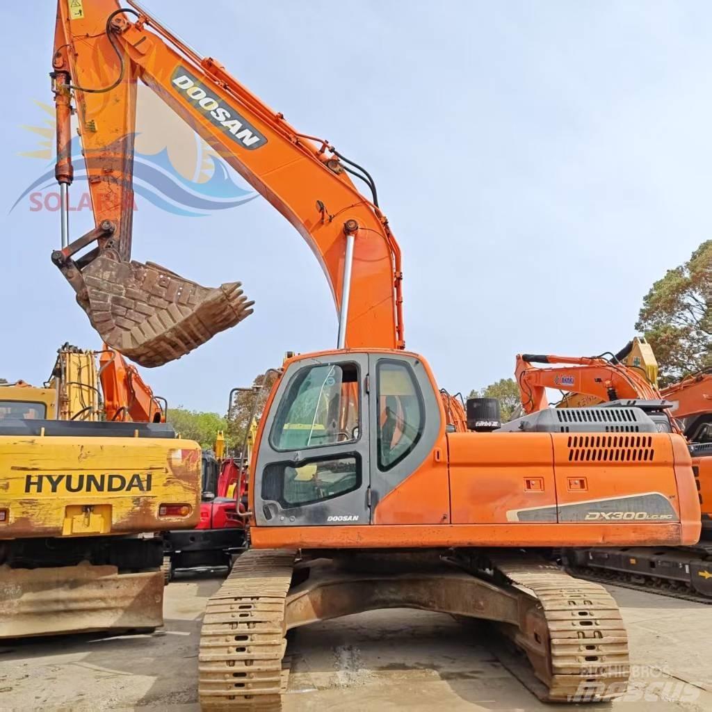 Doosan DX300LC-9C Raupenbagger