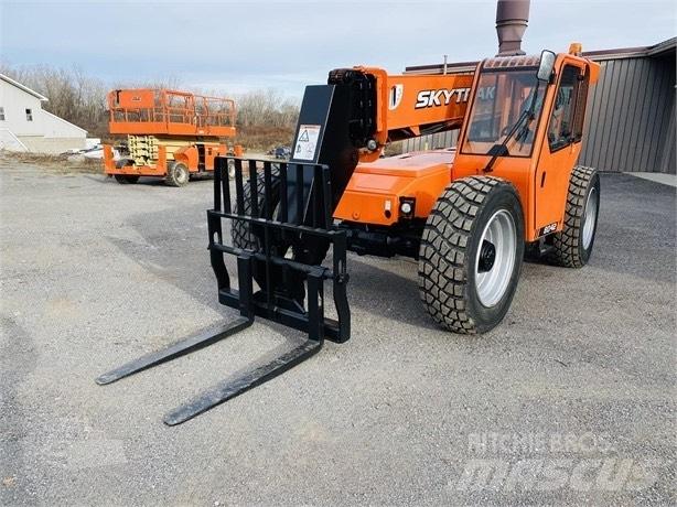SkyTrak 8042 Teleskoplader