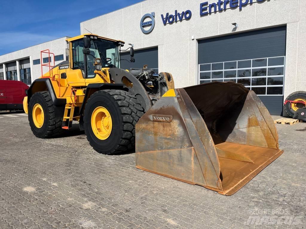 Volvo L260H Radlader