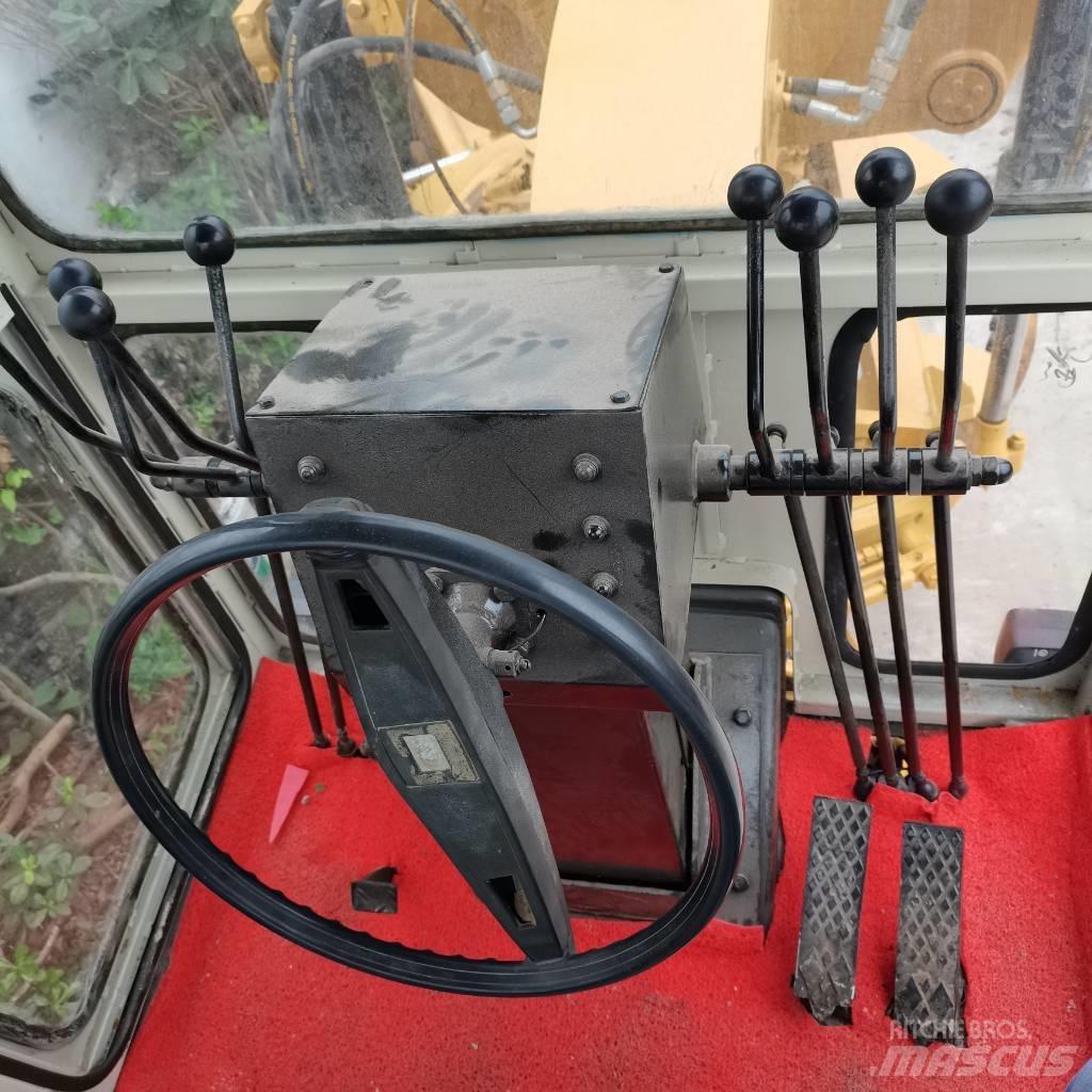 CAT 140 K Grader