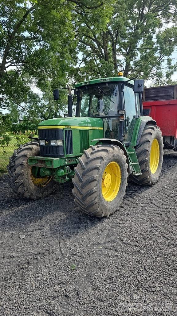 John Deere 6910 Traktoren