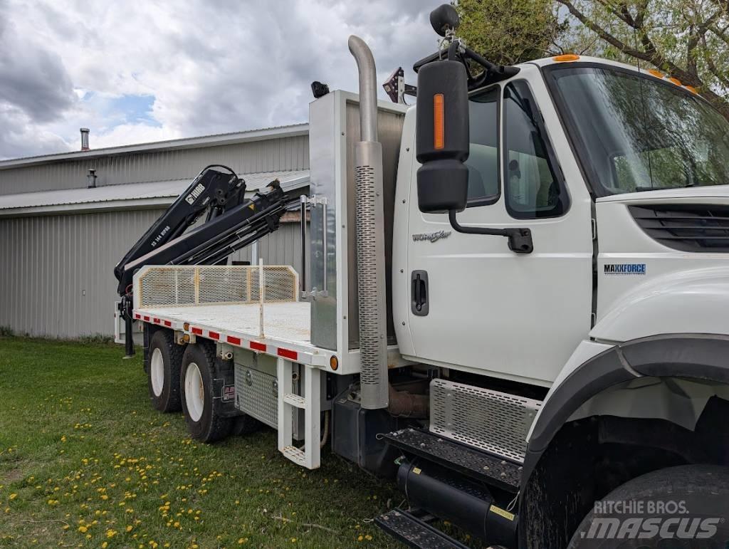 International 7500 Kranwagen