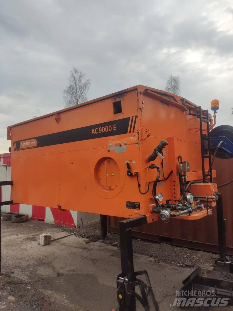 Strassmayr AC 9000 E Heiss-Asphalt Container